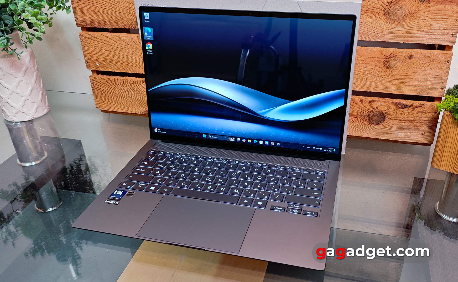 Огляд ASUS Zenbook S 14 Огляд ASUS Zenbook S 14