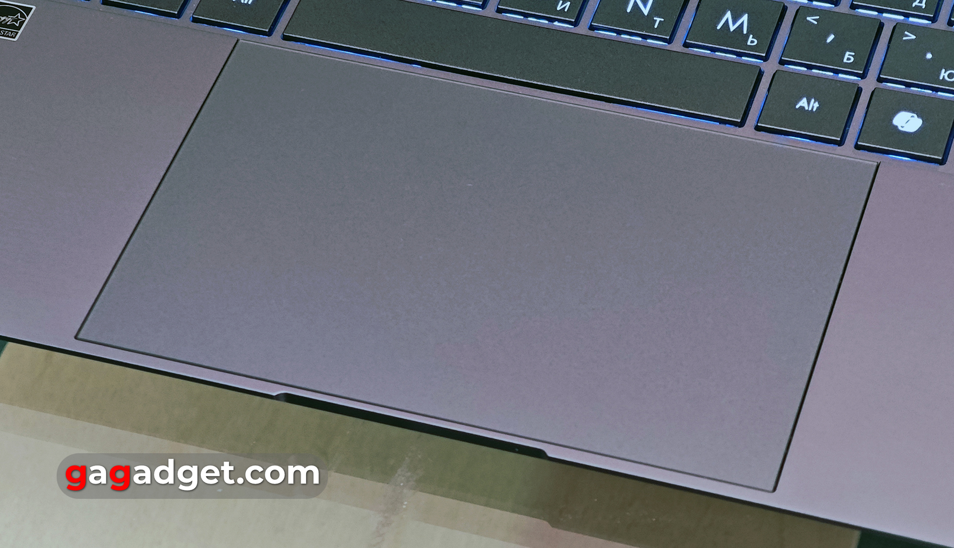 Огляд ASUS Zenbook S 14 Огляд ASUS Zenbook S 14