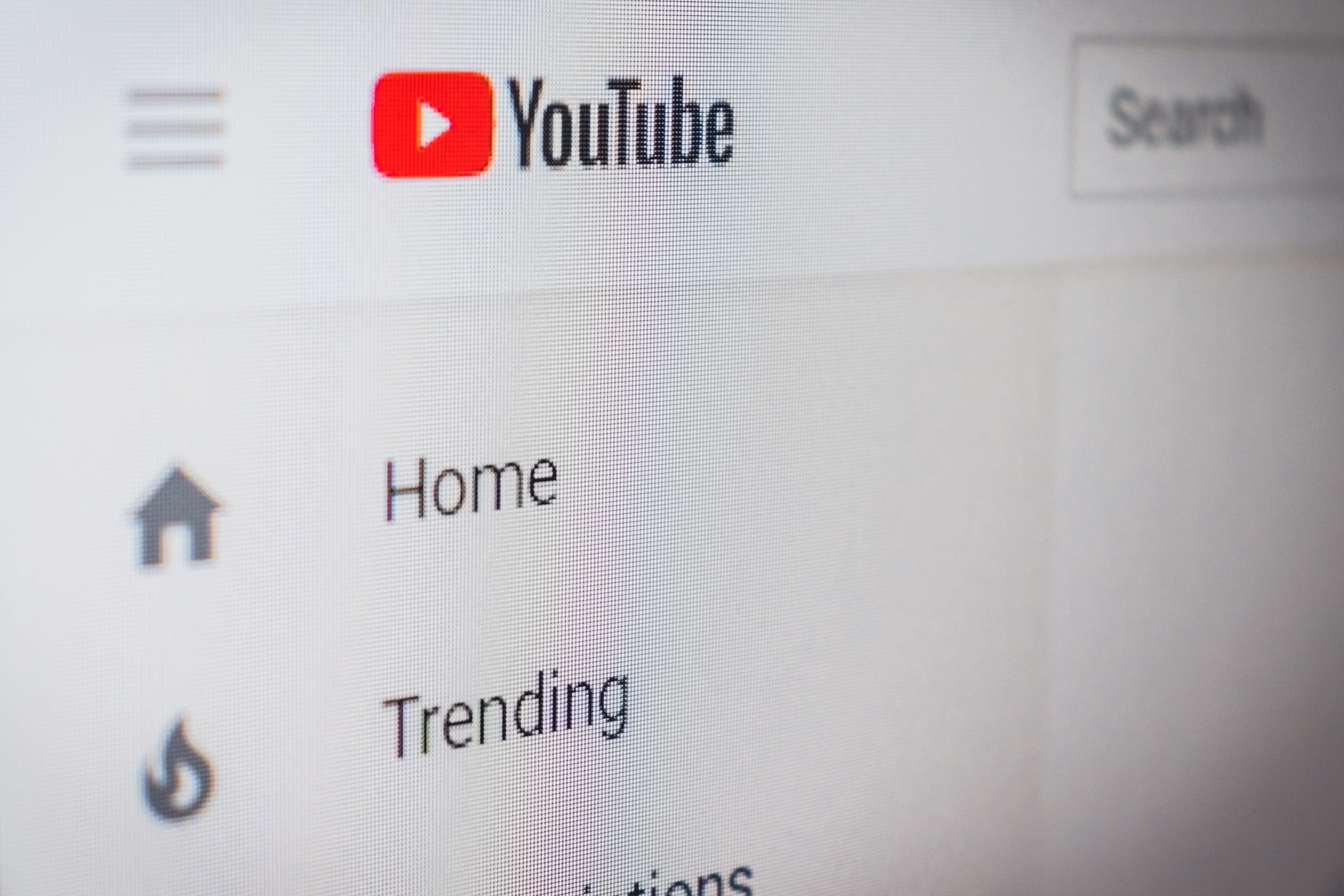 YouTube ermöglicht es Musikern und Schauspielern, die Entfernung von Dipfakes zu beantragen YouTube ermöglicht es Musikern und Schauspielern, die Entfernung von Dipfakes zu beantragen