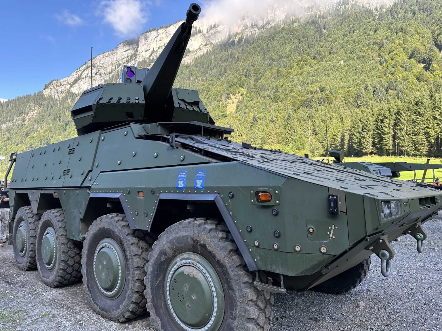 Skyranger 30 während eines Demonstrationsschusses Skyranger 30 während eines Demonstrationsschusses