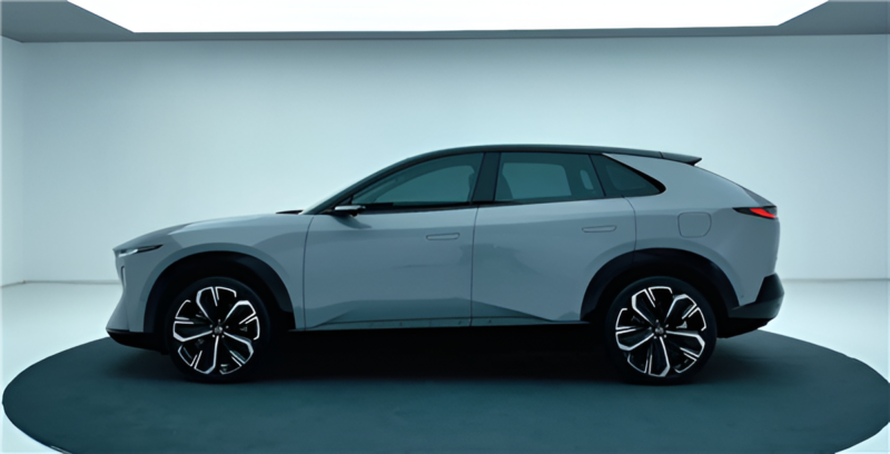 Vorderer Kofferraum der elektrischen Version des Mazda EZ-60
