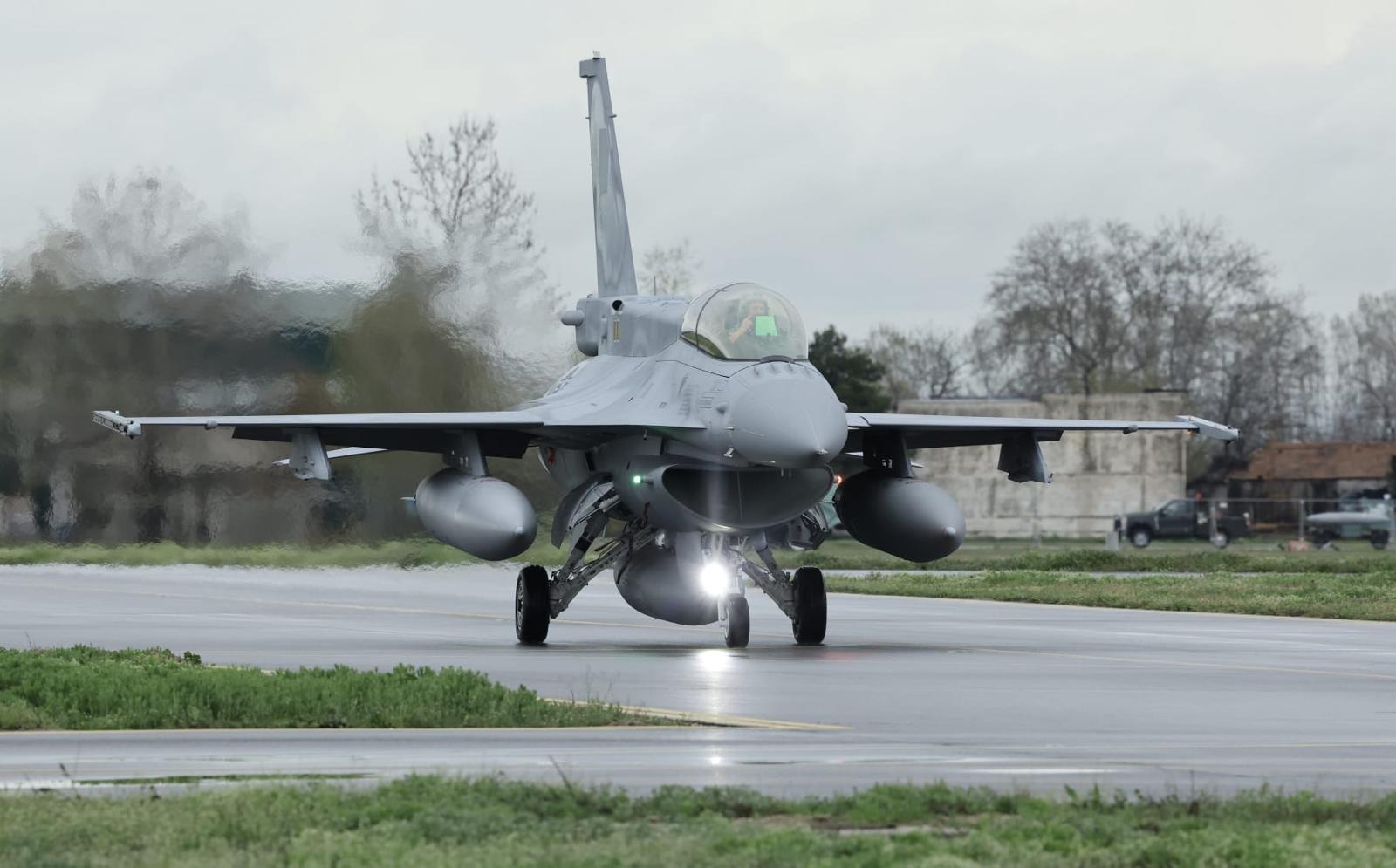 F-16D Block 70 Ankunft der ersten bulgarischen F-16D (V) Block 70