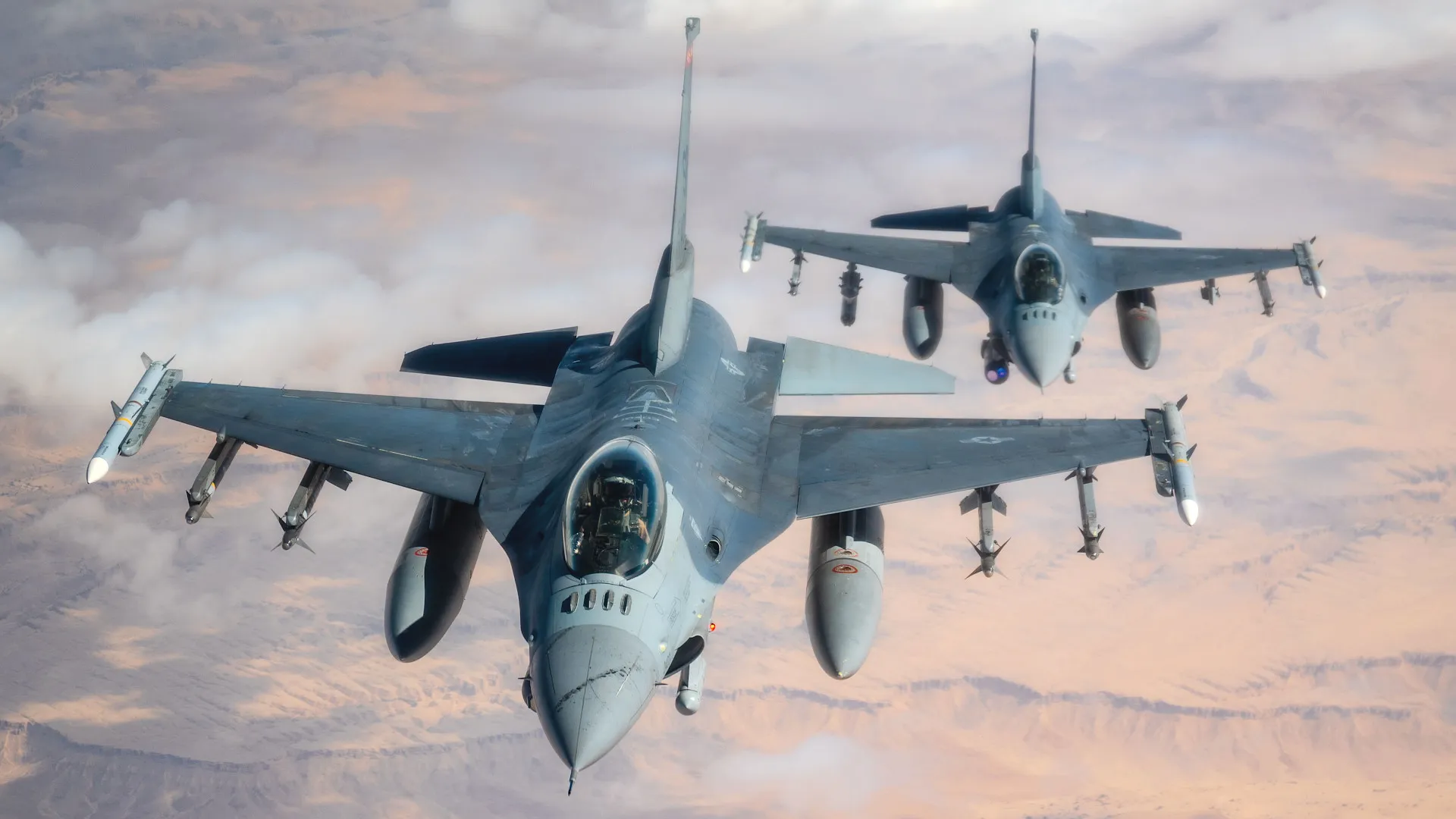 Illustratives Bild des Flugzeugs F-16