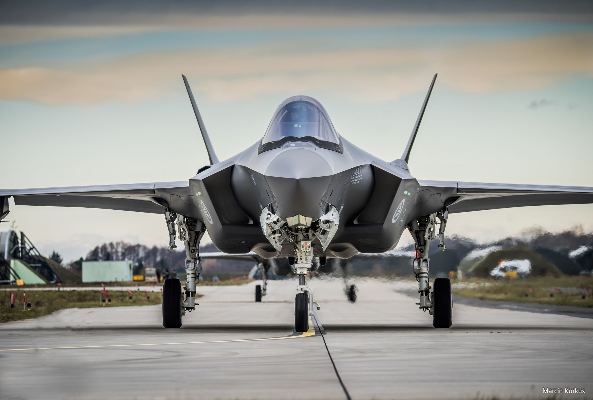 Norwegische F-35A-Kampfjets im polnischen Luftraum Norwegische F-35A-Kampfjets im polnischen Luftraum