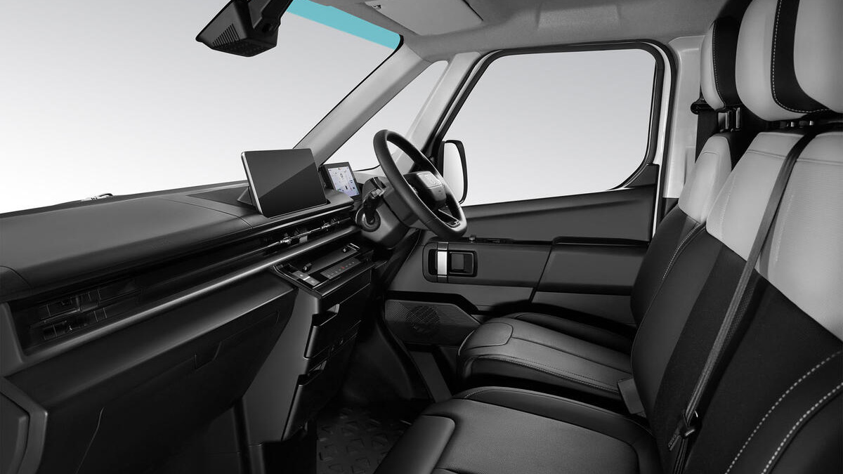Farizon Supervan Interieur Farizon Supervan innen