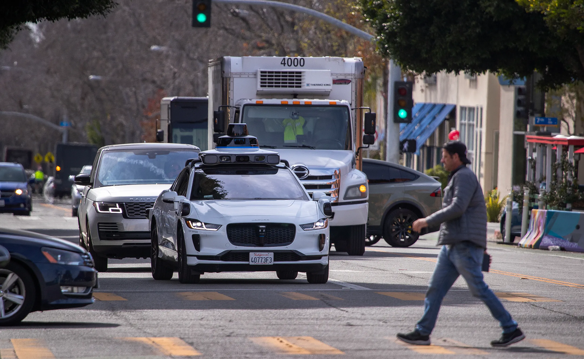Waymo erweitert seinen Robotertaxi-Service in San Francisco, trotz Protesten von Anwohnern Waymo erweitert seinen Robotertaxi-Service in San Francisco, trotz Protesten von Anwohnern