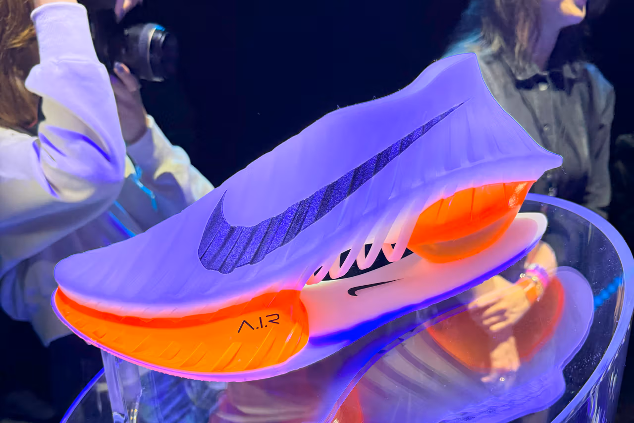 Nike hat mithilfe von KI eine A.I.R.-Trainerkollektion für Profisportler im Vorfeld der Olympischen Spiele in Paris entwickelt-5 Nike hat mithilfe von KI eine A.I.R.-Trainerkollektion für Profisportler im Vorfeld der Olympischen Spiele in Paris entwickelt-5