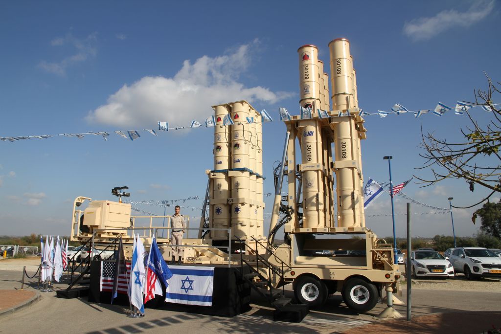 Deutschland stellt 3 Milliarden Euro für den Kauf des israelischen Raketenabwehrsystems Arrow-3 bereit, benötigt aber die Zustimmung des Pentagons Deutschland stellt 3 Milliarden Euro für den Kauf des israelischen Raketenabwehrsystems Arrow-3 bereit, benötigt aber die Zustimmung des Pentagons