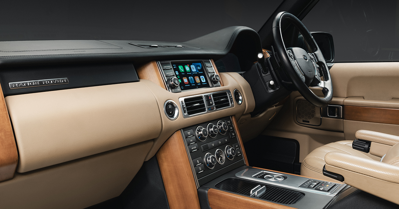 Aufrüstung des Multimedia-Systems des Range Rover L322 Aufrüstung des Multimedia-Systems des Range Rover L322