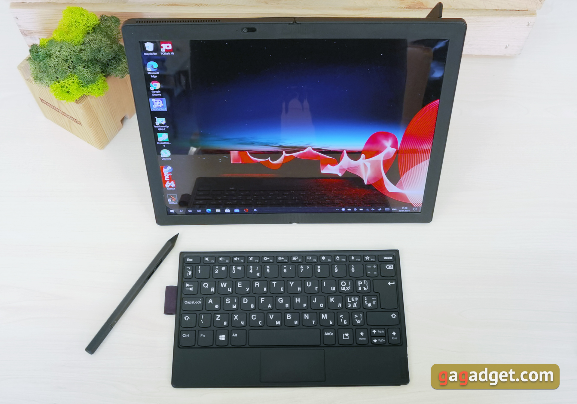 Lenovo ThinkPad X1 Fold Testbericht: Der weltweit erste tragbare PC mit faltbarem Display-3 Lenovo ThinkPad X1 Fold Testbericht: Der weltweit erste tragbare PC mit faltbarem Display-3