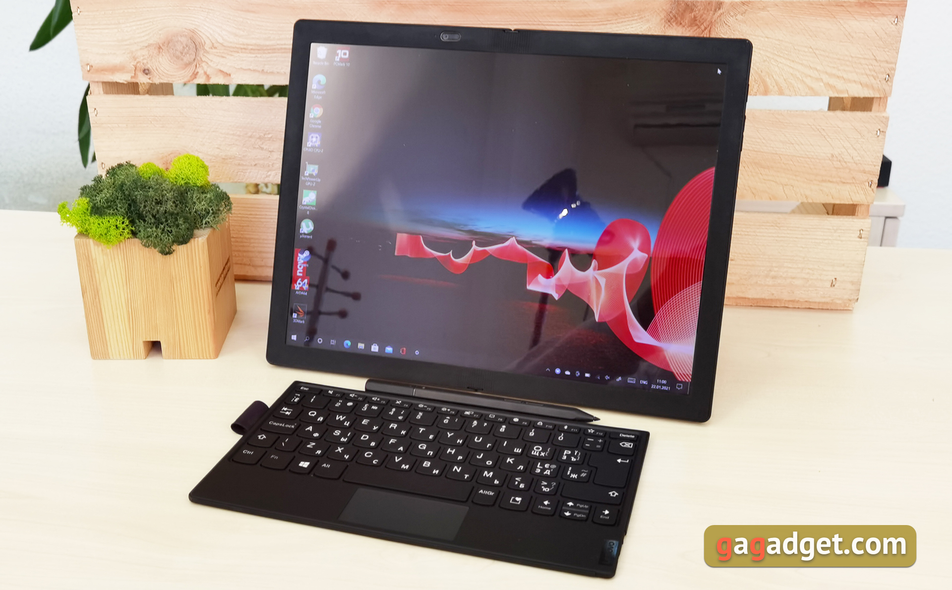 Lenovo ThinkPad X1 Fold Testbericht: Der weltweit erste tragbare PC mit faltbarem Display-8 Lenovo ThinkPad X1 Fold Testbericht: Der weltweit erste tragbare PC mit faltbarem Display-8