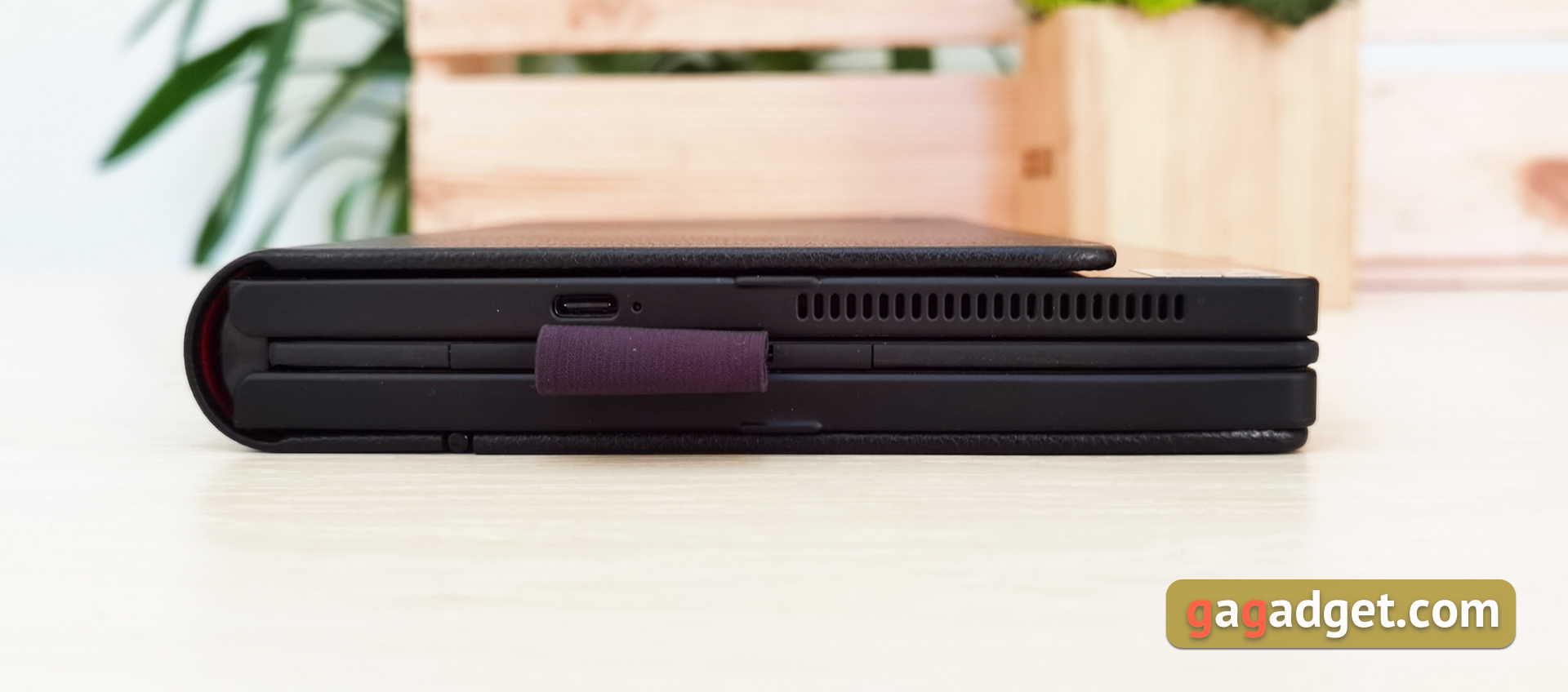 Lenovo ThinkPad X1 Fold Testbericht: Der weltweit erste tragbare PC mit faltbarem Display-16 Lenovo ThinkPad X1 Fold Testbericht: Der weltweit erste tragbare PC mit faltbarem Display-16