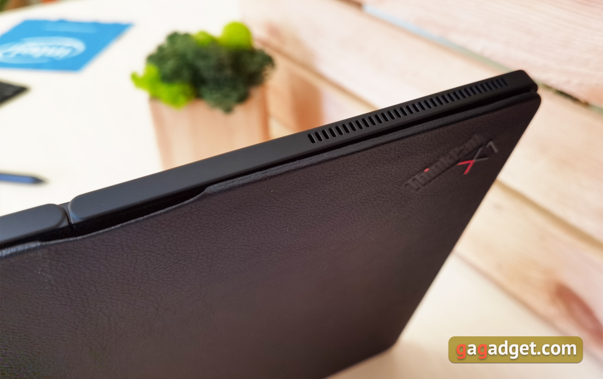 Lenovo ThinkPad X1 Fold Testbericht: Der weltweit erste tragbare PC mit faltbarem Display-29 Lenovo ThinkPad X1 Fold Testbericht: Der weltweit erste tragbare PC mit faltbarem Display-29