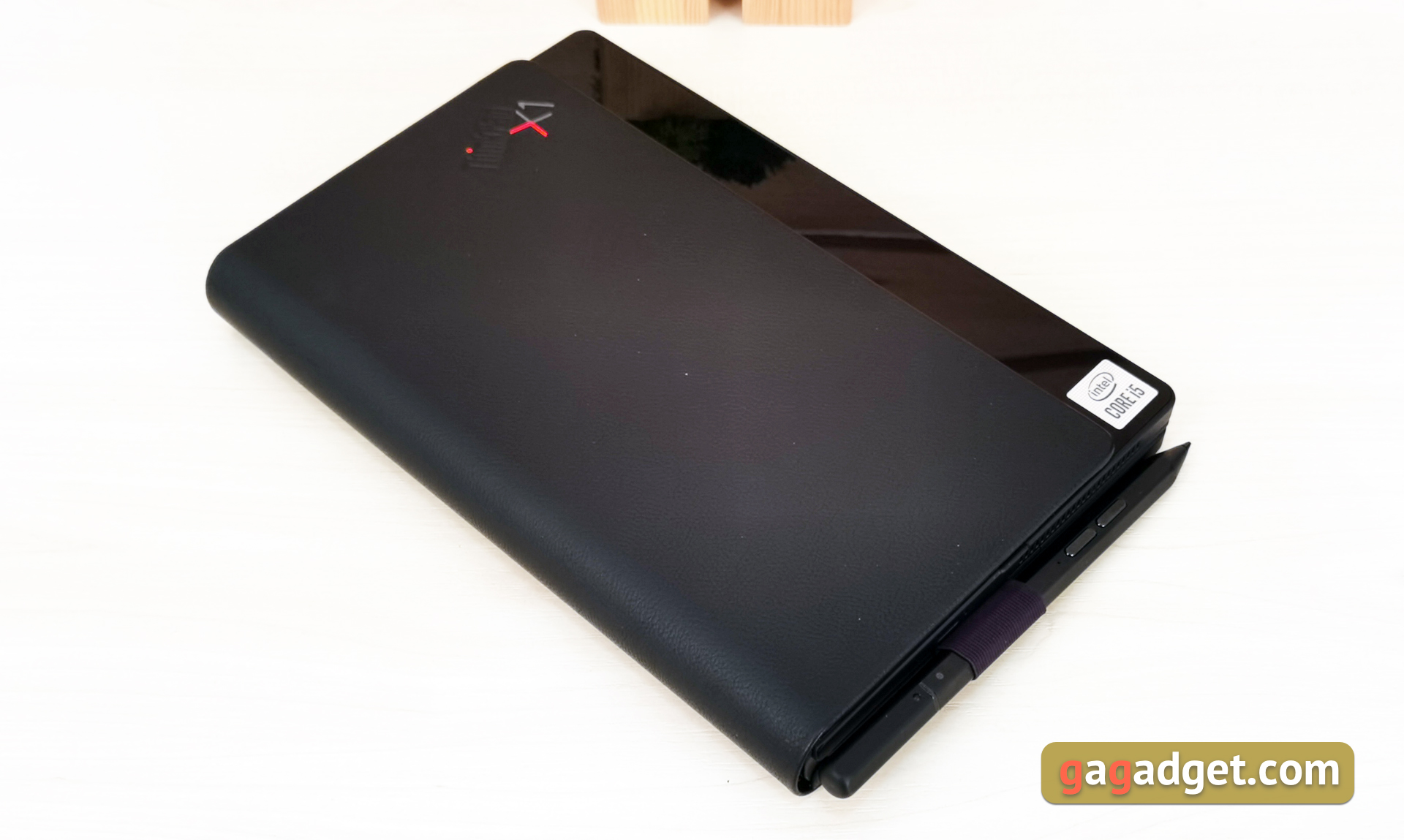 Lenovo ThinkPad X1 Fold Testbericht: Der weltweit erste tragbare PC mit faltbarem Display-23 Lenovo ThinkPad X1 Fold Testbericht: Der weltweit erste tragbare PC mit faltbarem Display-23