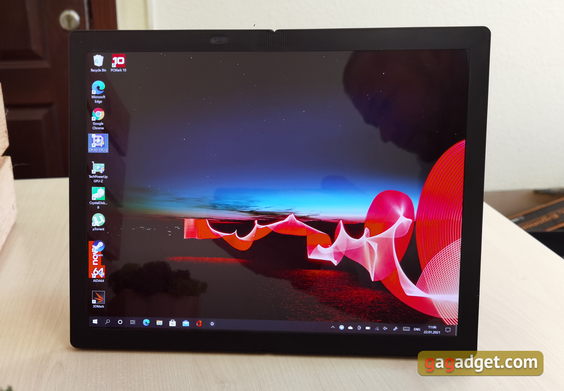 Lenovo ThinkPad X1 Fold Testbericht: Der weltweit erste tragbare PC mit faltbarem Display-46 Lenovo ThinkPad X1 Fold Testbericht: Der weltweit erste tragbare PC mit faltbarem Display-46
