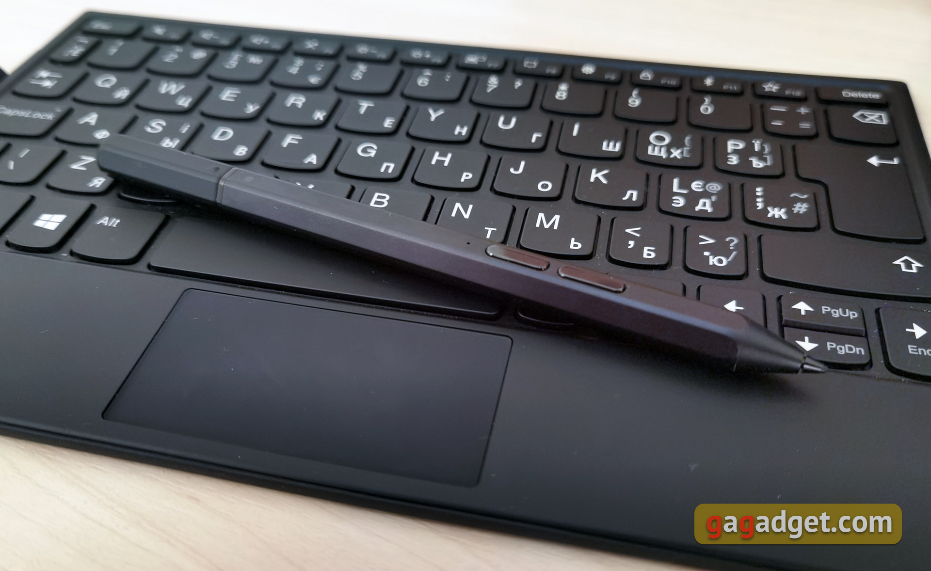 Lenovo ThinkPad X1 Fold Testbericht: Der weltweit erste tragbare PC mit faltbarem Display-42 Lenovo ThinkPad X1 Fold Testbericht: Der weltweit erste tragbare PC mit faltbarem Display-42