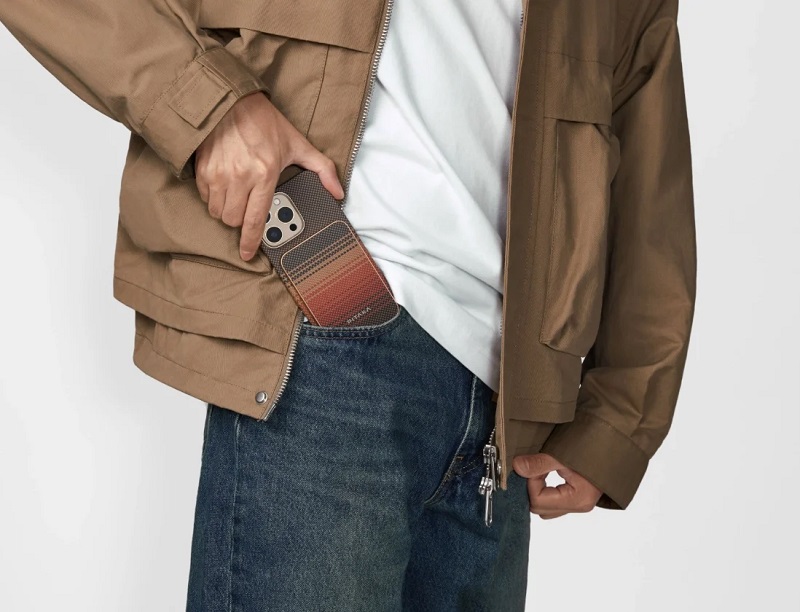 Pitaka Aramid Fiber Magnetic Power Bank - Erscheinung