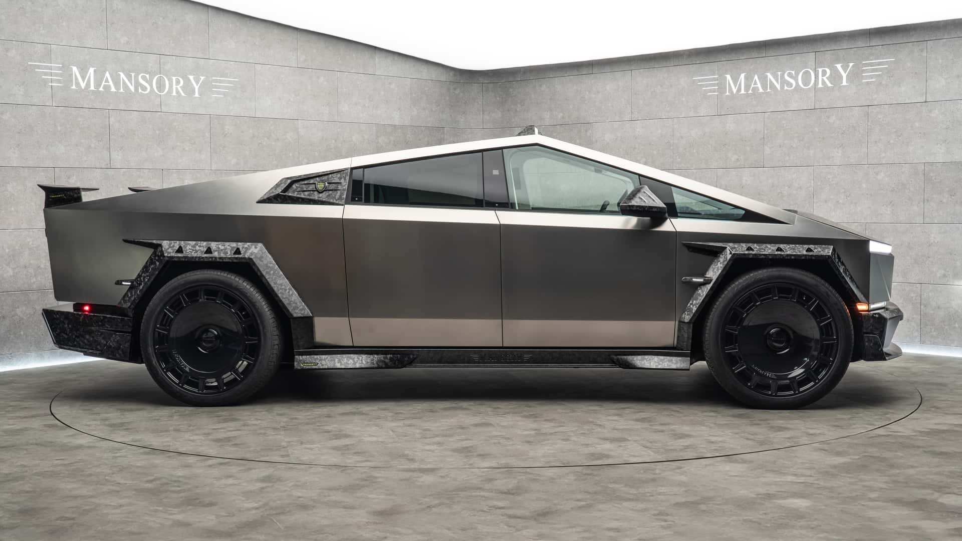 Mansory Elongation Tesla Cybertruck Vorderansicht Mansory Elongation Tesla Cybertruck Vorderansicht