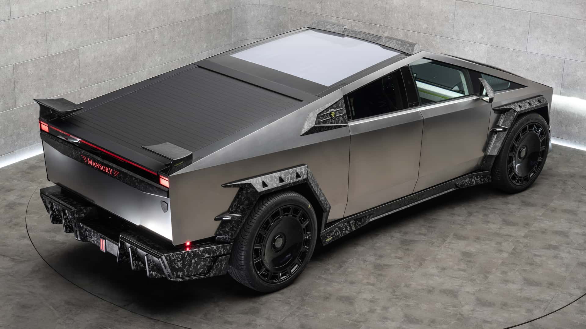 Mansory Elongation Tesla Cybertruck Armaturenbrett Mansory Elongation Tesla Cybertruck Armaturenbrett