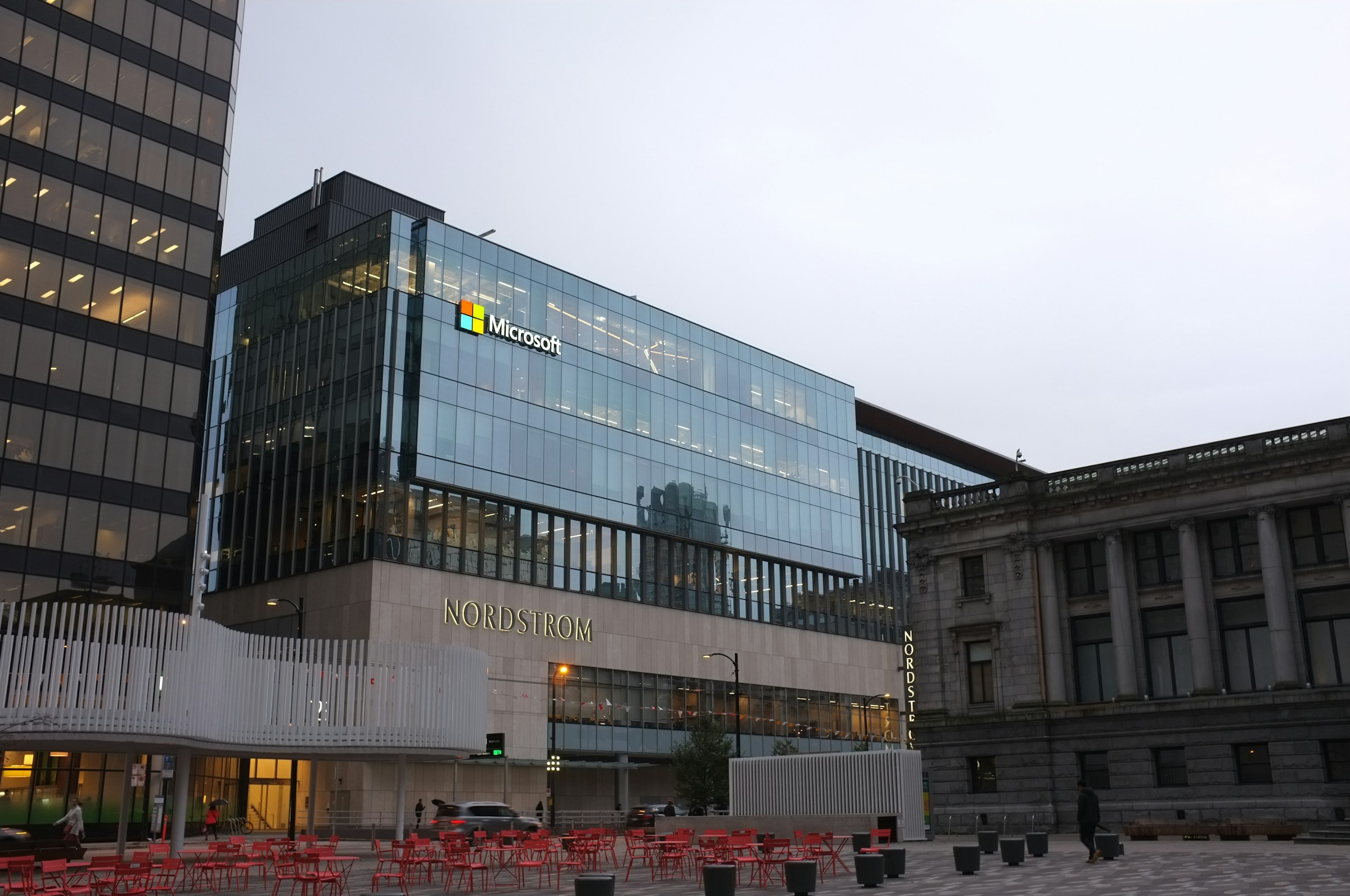 Microsoft beantragt die Abweisung eines Teils der Klage der New York Times im Urheberrechtsstreit um KI-Daten Microsoft beantragt die Abweisung eines Teils der Klage der New York Times im Urheberrechtsstreit um KI-Daten