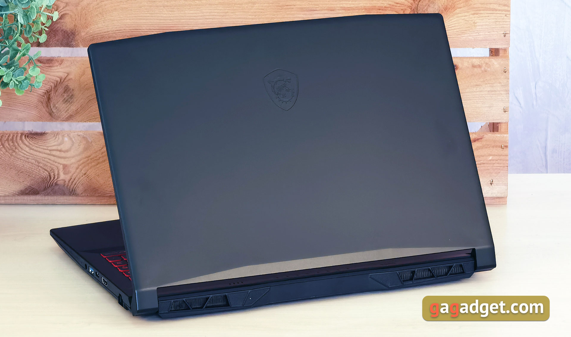 MSI Katana GF66 11UD Test: Eine praktische Waffe für einen virtuellen Samurai-7 MSI Katana GF66 11UD Test: Eine praktische Waffe für einen virtuellen Samurai-7