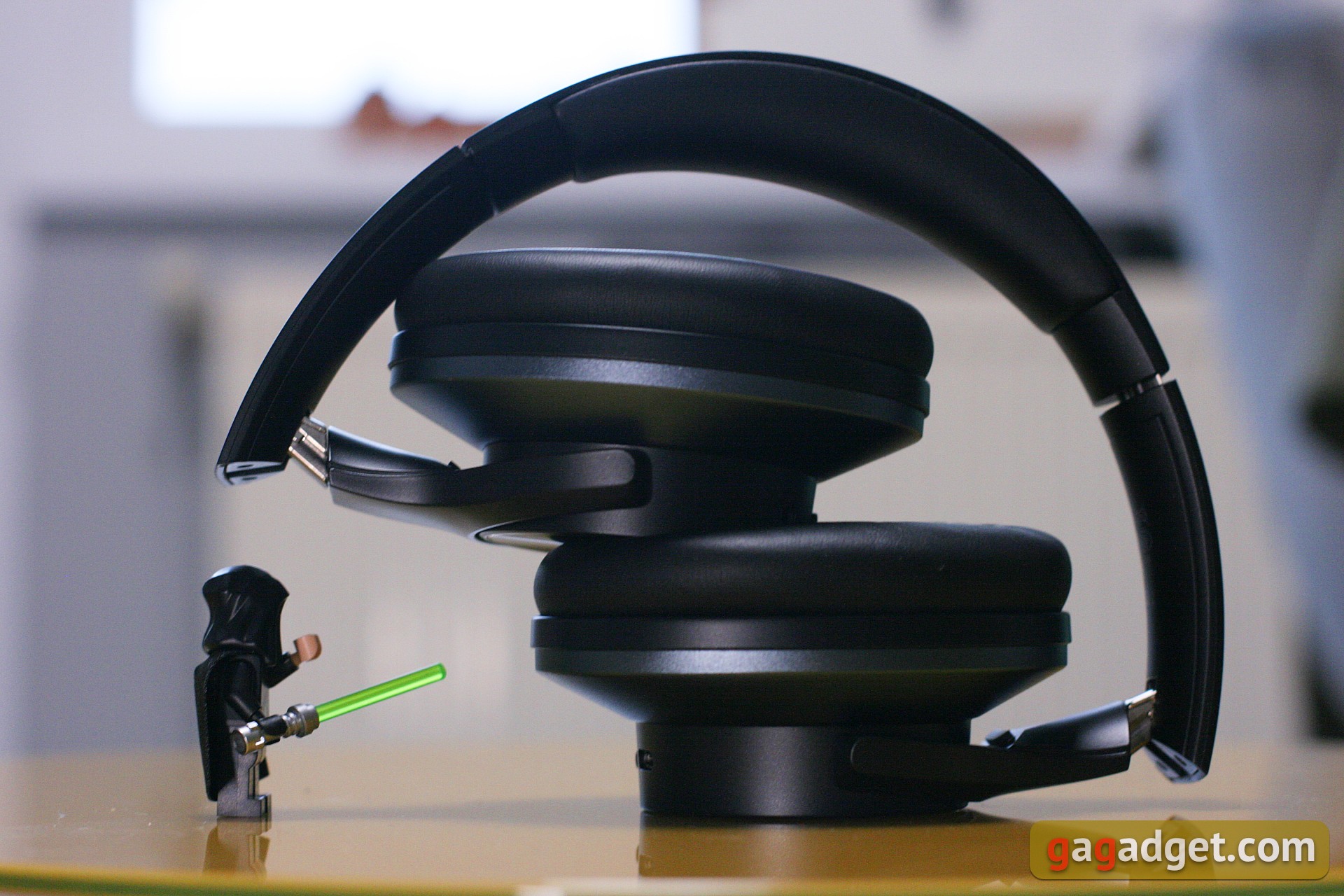 Der Meister des transparenten Klangs: der OneOdio A10 Hybrid Noise Cancelling Closed-Ear Headphones-11 Der Meister des transparenten Klangs: der OneOdio A10 Hybrid Noise Cancelling Closed-Ear Headphones-11