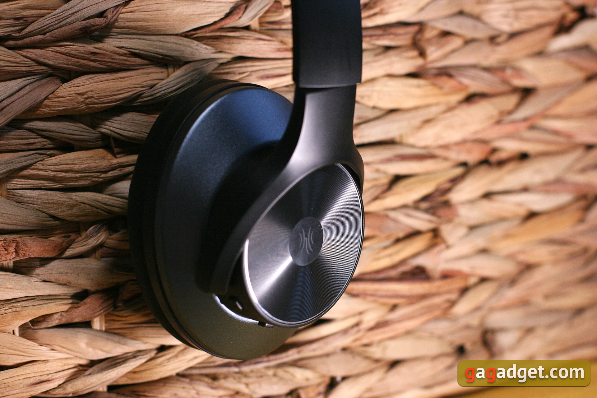 Der Meister des transparenten Klangs: der OneOdio A10 Hybrid Noise Cancelling Closed-Ear Headphones-12 Der Meister des transparenten Klangs: der OneOdio A10 Hybrid Noise Cancelling Closed-Ear Headphones-12