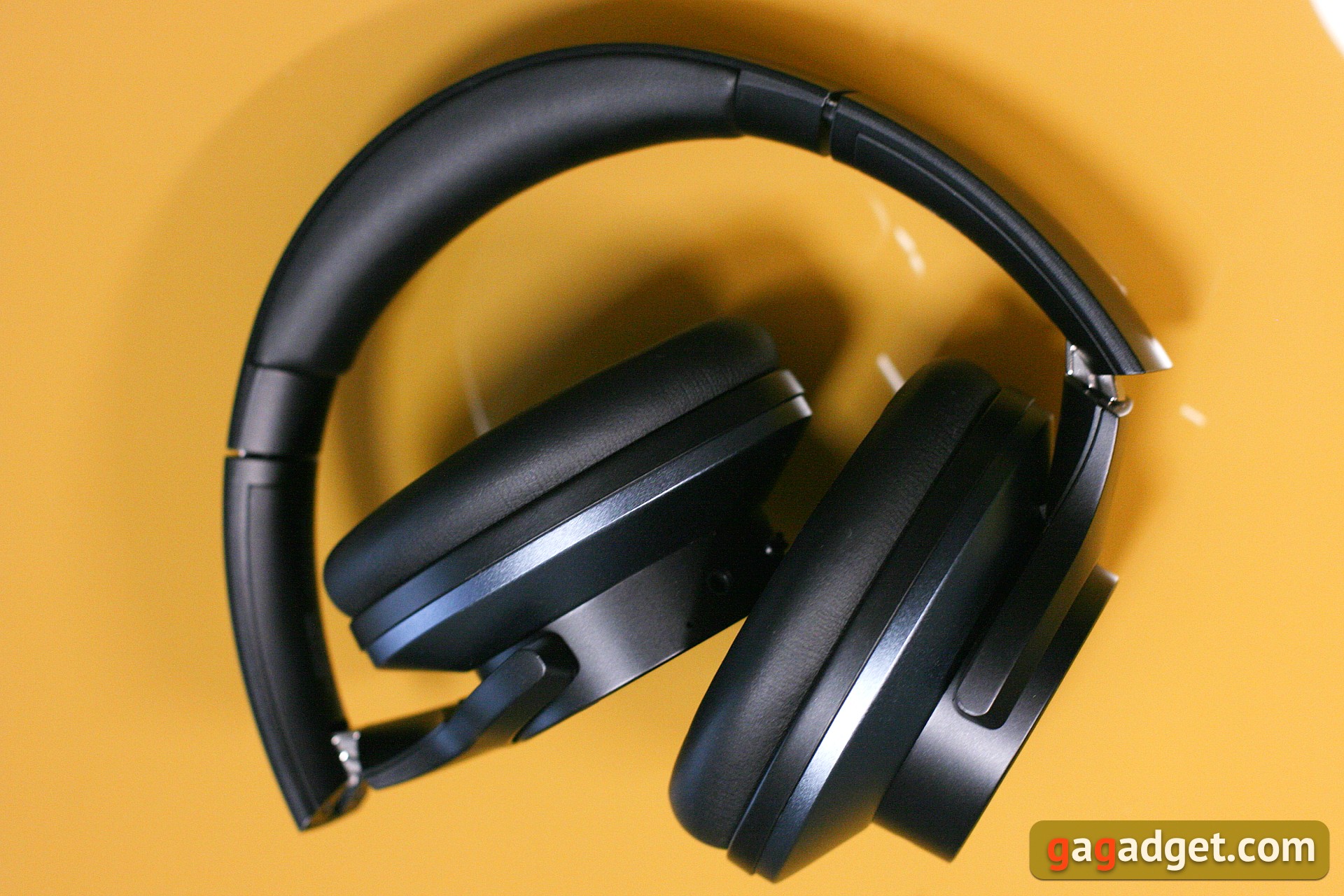 Der Meister des transparenten Klangs: der OneOdio A10 Hybrid Noise Cancelling Closed-Ear Headphones-7 Der Meister des transparenten Klangs: der OneOdio A10 Hybrid Noise Cancelling Closed-Ear Headphones-7