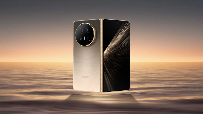 Honor Magic V5 in Ivory Honor Magic V5 in Ivory