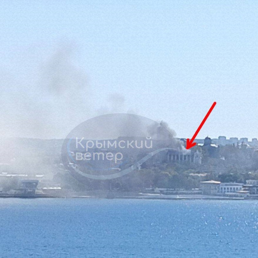 Ukrainische Raketen zerstören Hauptquartier der russischen Schwarzmeerflotte auf der Krim-4 Ukrainische Raketen zerstören Hauptquartier der russischen Schwarzmeerflotte auf der Krim-4