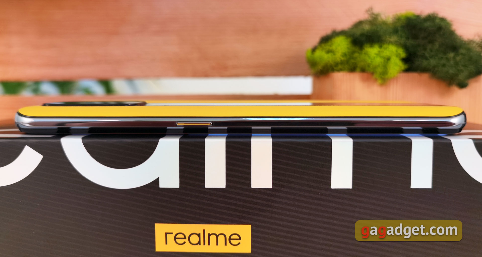 Realme GT Test: das günstigste Smartphone mit dem Flaggschiff-Prozessor Snapdragon 888-9 Realme GT Test: das günstigste Smartphone mit dem Flaggschiff-Prozessor Snapdragon 888-9