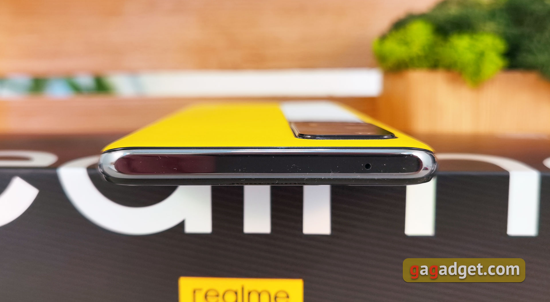 Realme GT Test: das günstigste Smartphone mit dem Flaggschiff-Prozessor Snapdragon 888-14 Realme GT Test: das günstigste Smartphone mit dem Flaggschiff-Prozessor Snapdragon 888-14