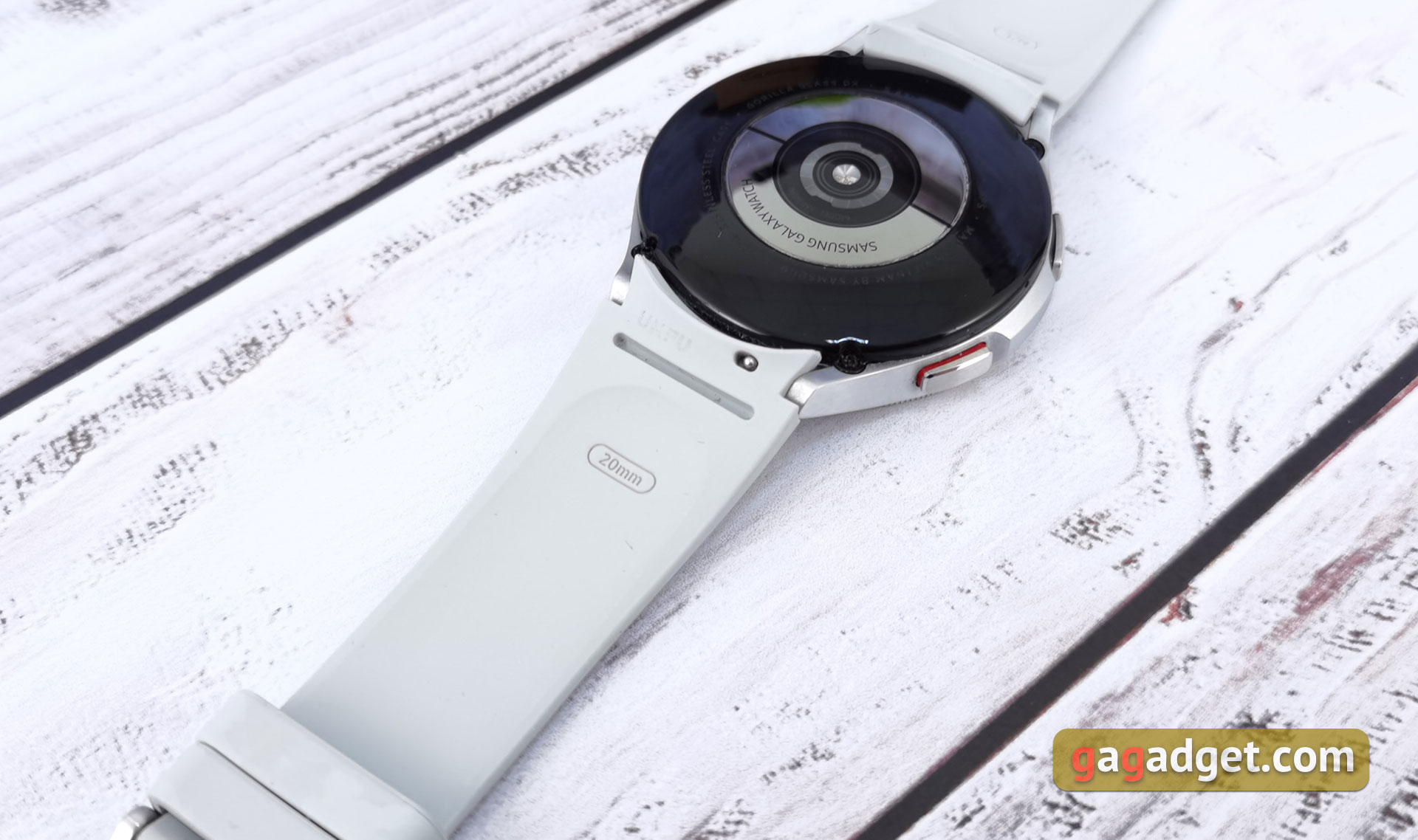Samsung Galaxy Watch4 Classic im Test: Endlich mit Google Pay!-11 Samsung Galaxy Watch4 Classic im Test: Endlich mit Google Pay!-11