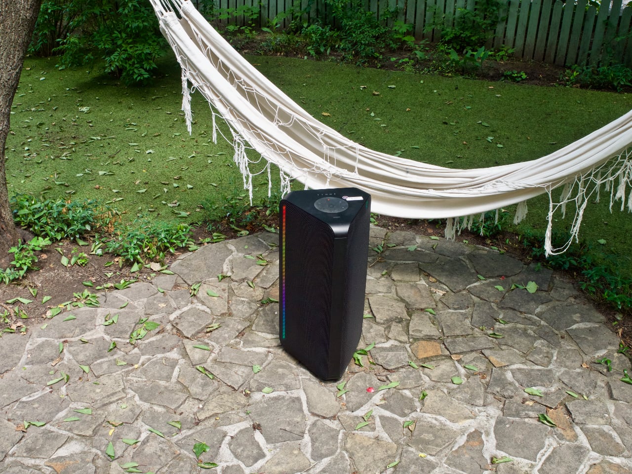 König der Stimmung: Samsung Sound Tower MX-ST50B Hochleistungslautsprechers mit eingebautem Akku und LED-Beleuchtung im Test-52 König der Stimmung: Samsung Sound Tower MX-ST50B Hochleistungslautsprechers mit eingebautem Akku und LED-Beleuchtung im Test-52