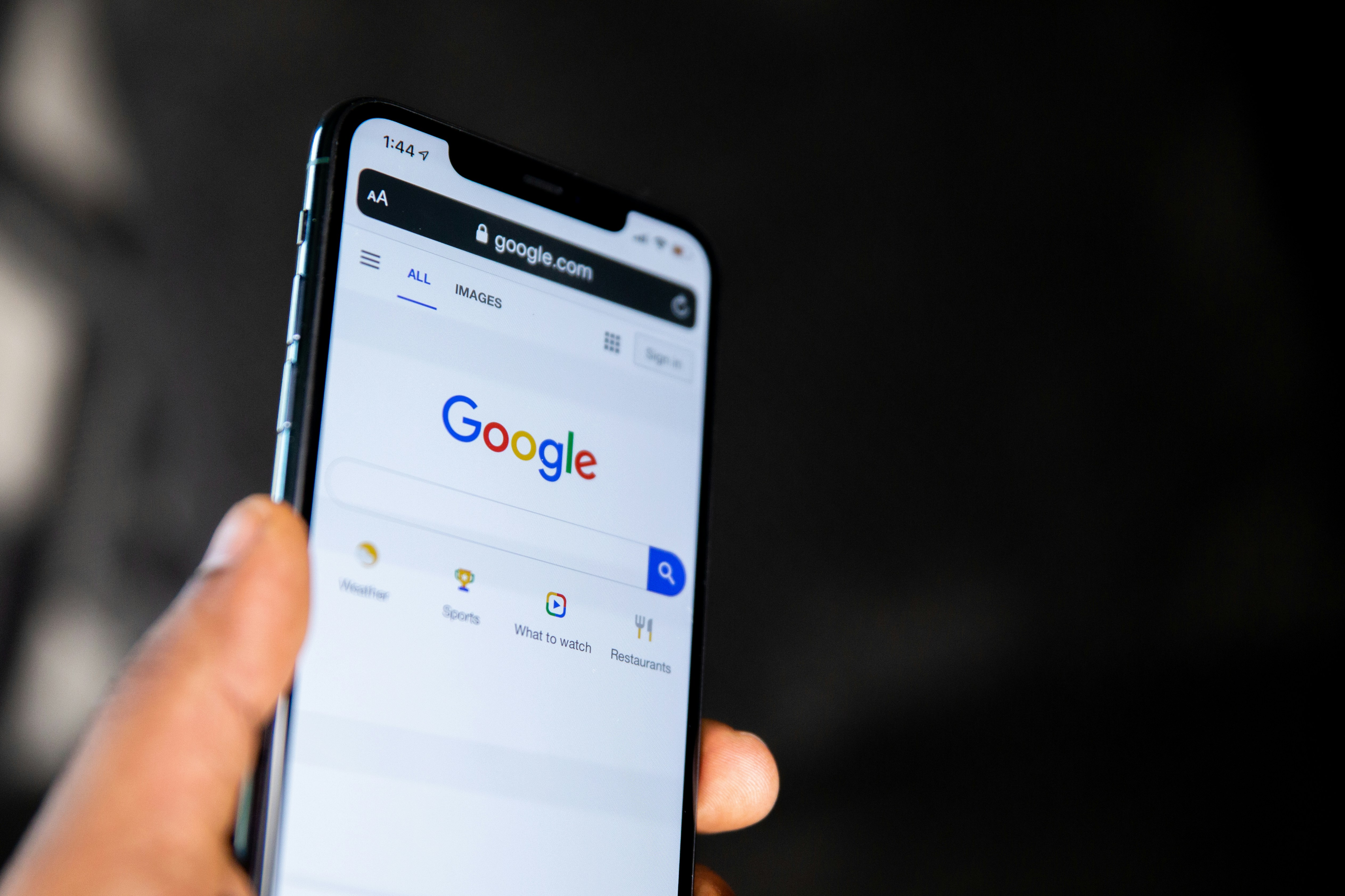 Google zahlt Verlegern Tausende von Dollar für die Nutzung seiner KI zum Schreiben von Artikeln - Medienunternehmen Google zahlt Verlegern Tausende von Dollar für die Nutzung seiner KI zum Schreiben von Artikeln - Medienunternehmen