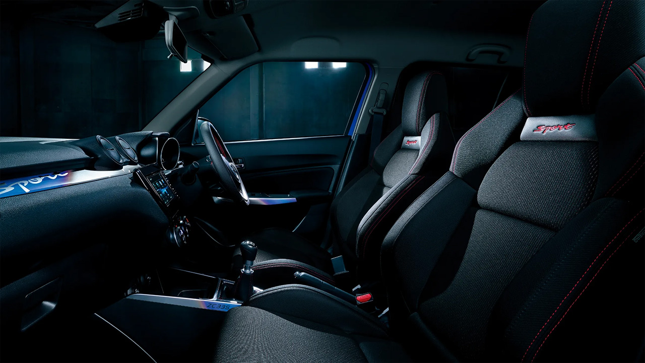 Suzuki Swift Sport ZC33S Final Edition Sonderinhalt Suzuki Swift Sport ZC33S Final Edition Sonderinhalt