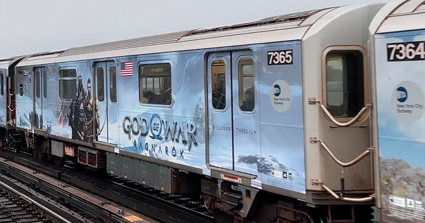 Nächster Halt: Midgard: Sony hat die New Yorker U-Bahn so gestaltet, dass sie wie God of War Ragnarok aussieht Nächster Halt: Midgard: Sony hat die New Yorker U-Bahn so gestaltet, dass sie wie God of War Ragnarok aussieht