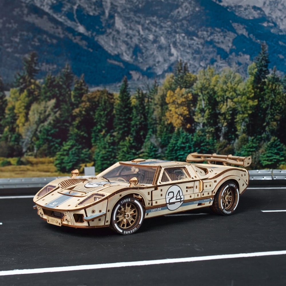 UGT-24 Endurance Racer aus einer anderen Perspektive UGT-24 Endurance Racer aus einer anderen Perspektive