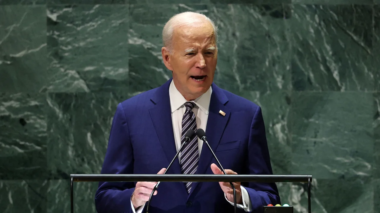 Biden forderte die Staats- und Regierungschefs der Welt auf, bei der ethischen Nutzung von KI zusammenzuarbeiten Biden forderte die Staats- und Regierungschefs der Welt auf, bei der ethischen Nutzung von KI zusammenzuarbeiten