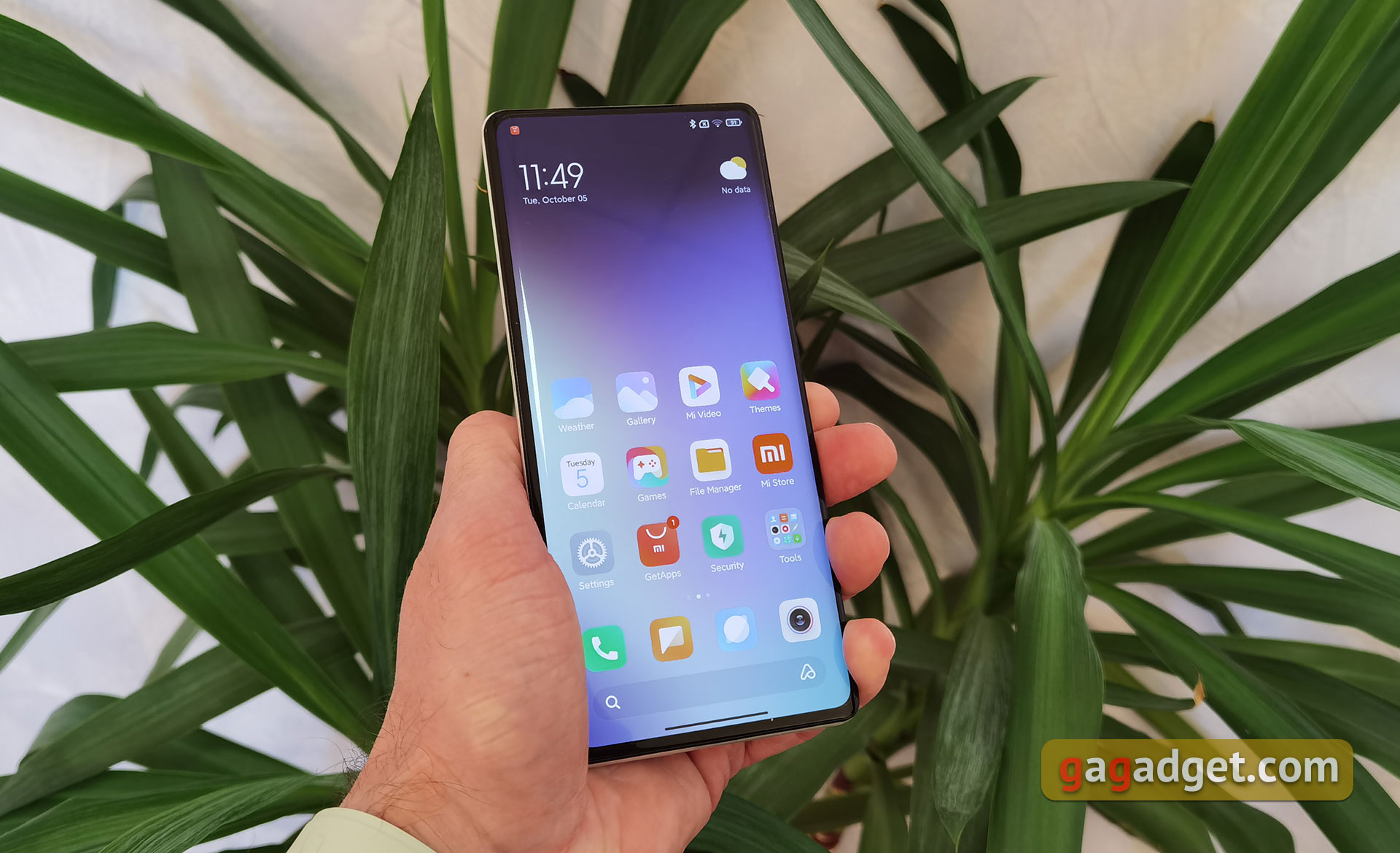 Xiaomi MIX 4 mit eigenen Augen: eine Frontkamera unterhalb des Bildschirms, die man wirklich nicht sehen kann-3 Xiaomi MIX 4 mit eigenen Augen: eine Frontkamera unterhalb des Bildschirms, die man wirklich nicht sehen kann-3