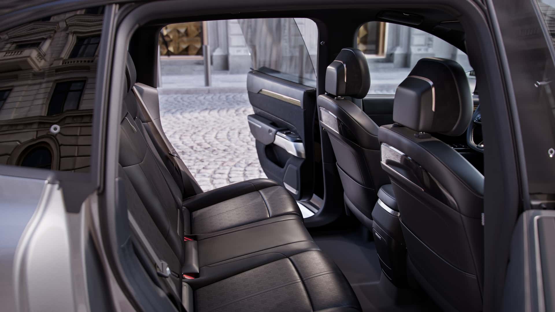Vorderseite des Zeekr 7X Crossover-Fahrzeugs